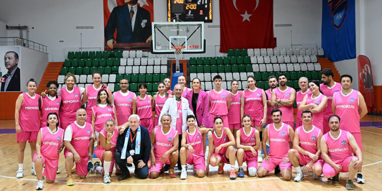 Memorial Bodrum’dan Meme Kanserinde Erken Teşhis İçin Anlamlı Maç