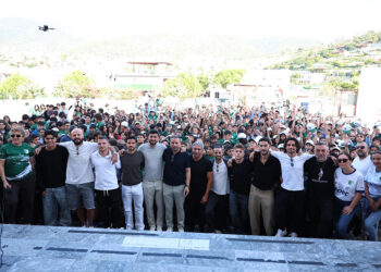 BODRUM FK’DAN İKİ OKULA ZİYARET
